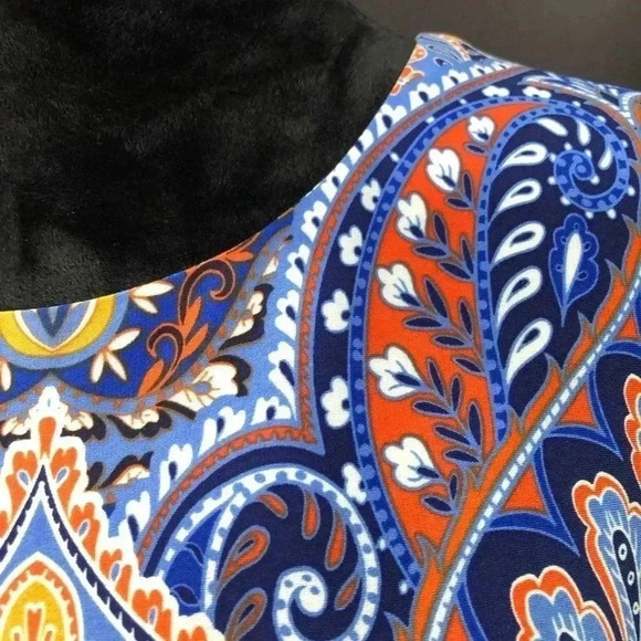 Liz Claiborne Short Cap Sleeve,pattern,round neck,soft light,stretch - Picture 2 of 10